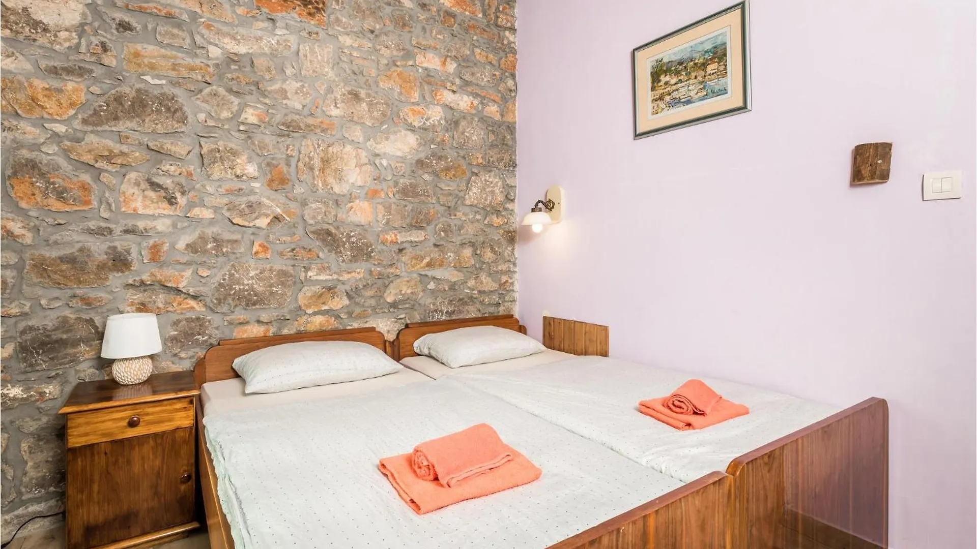 Amazing Home In Veprinac